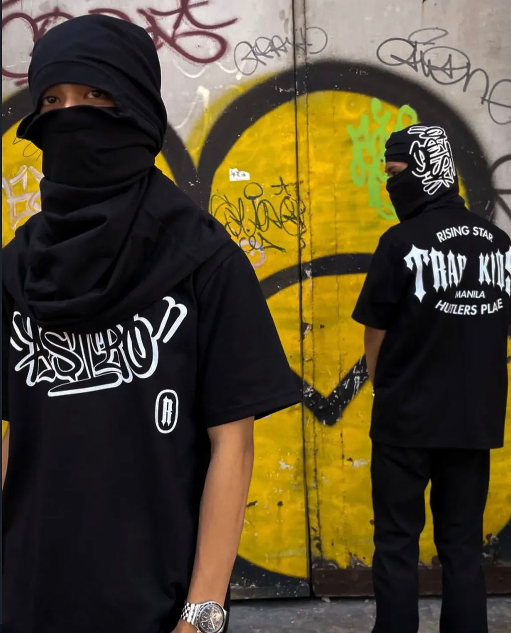 TWO RANDOM TEE [BLACK]